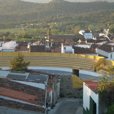 Cervantes Guest house 3*