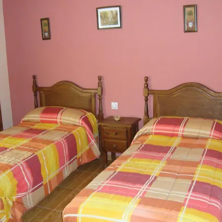 Cervantes Guest house 3*